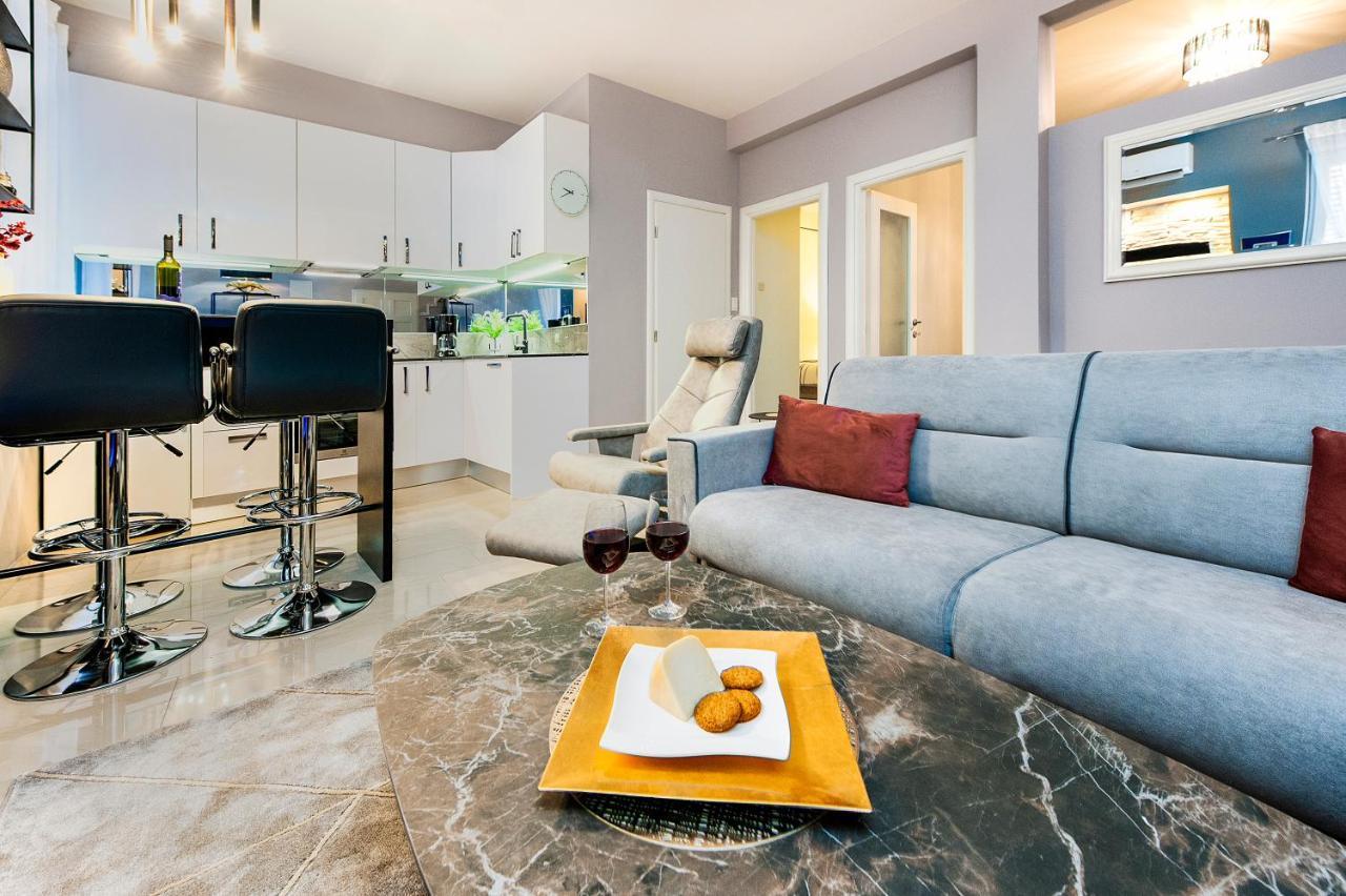 Bella Campagna - Luxury Two Bedroom Apartment Rovinj Exterior foto